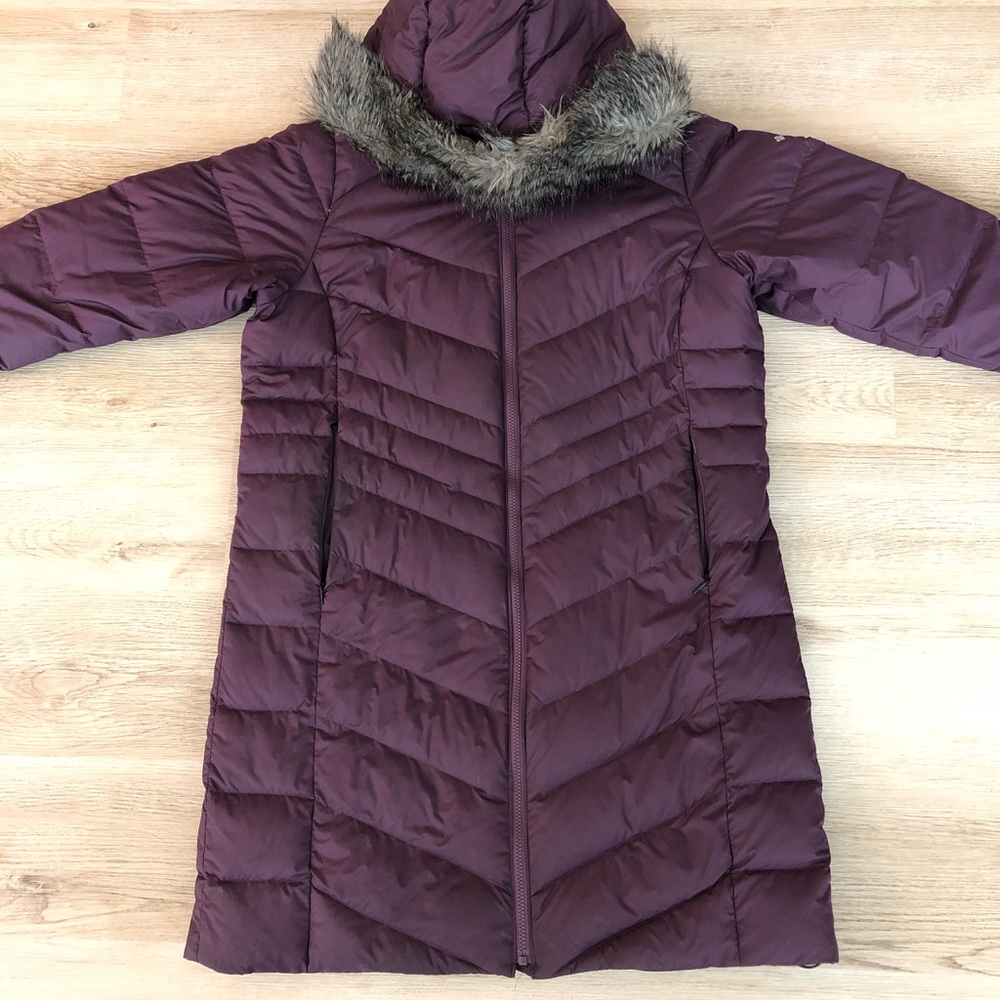 Columbia long puffer jacket with faux fur detail